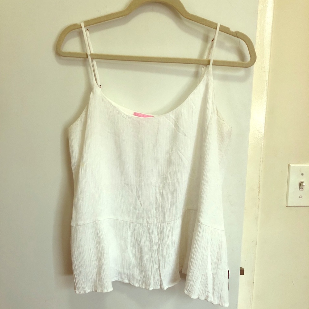 Lilly Pulitzer White flowy tank.